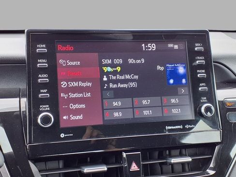 Used 2024 Toyota Camry XSE FWD image 5