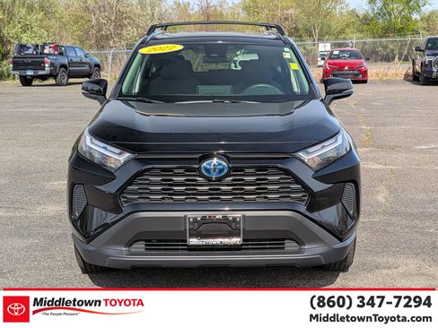 Certified 2022 Toyota RAV4 XLE w/ Convenience Package AWD/4WD image 8