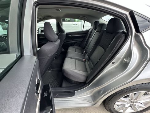 Used 2025 Toyota Camry LE FWD image 24