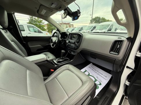 Used 2017 Chevrolet Colorado W/T RWD image 8