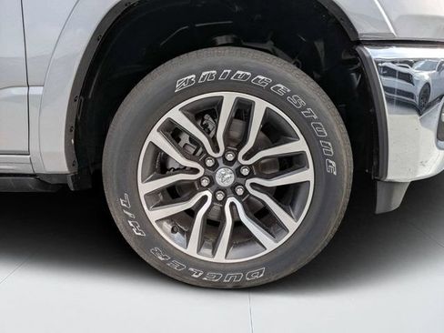 Used 2025 RAM 1500 Limited AWD/4WD image 11