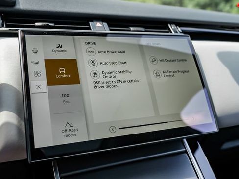 New 2026 Land Rover Range Rover Velar S AWD/4WD image 39