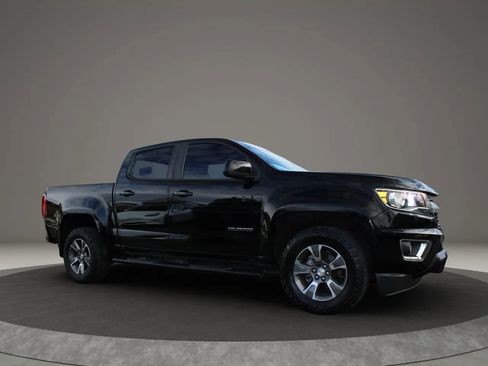 Used 2020 Chevrolet Colorado Z71 image 14