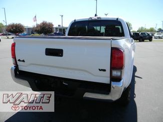Used 2023 Toyota Tacoma SR5 AWD/4WD video 2