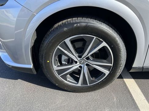 Used 2023 Lexus RX 350 Premium w/ Accessory Package (Z1) FWD image 8