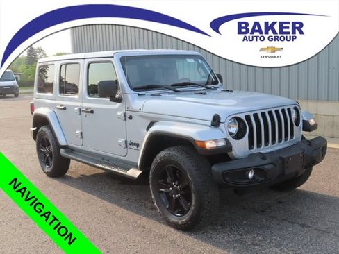 Used 2023 Jeep Wrangler Unlimited Sahara AWD/4WD image 1