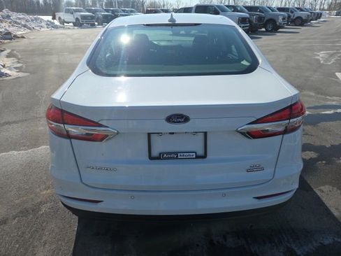 Used 2020 Ford Fusion SE image 7