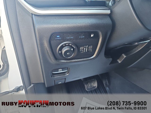 Used 2023 Jeep Grand Cherokee 4WD 4xe image 12