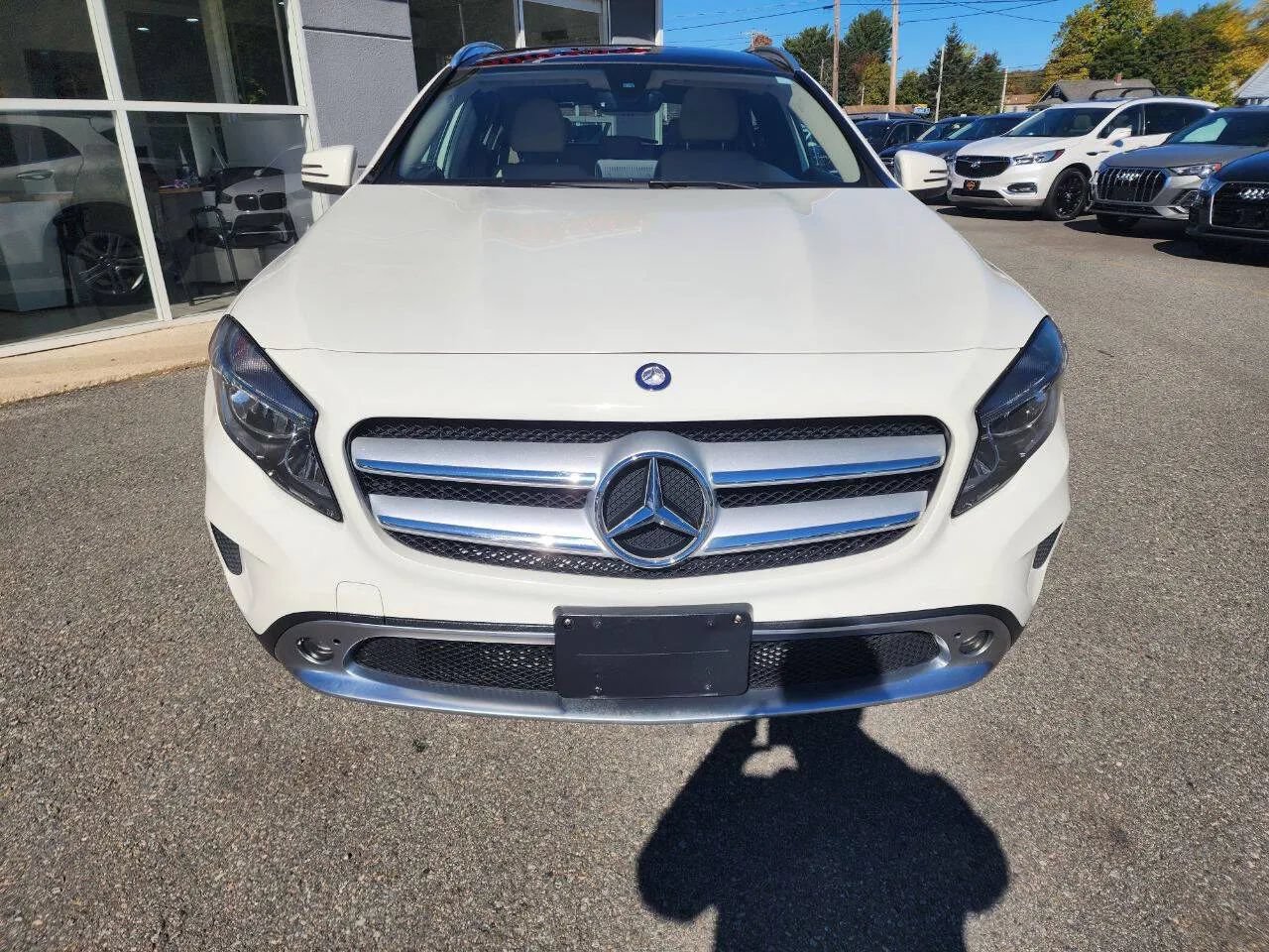 Used 2016 Mercedes-Benz GLA 250 4MATIC image 2