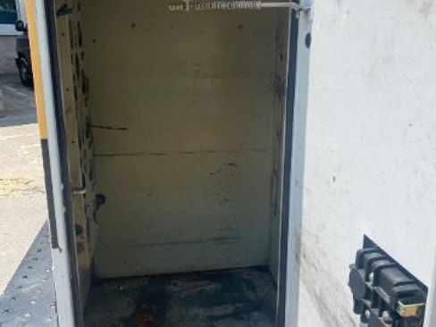 Used 2013 Chevrolet Silverado 3500 W/T image 21