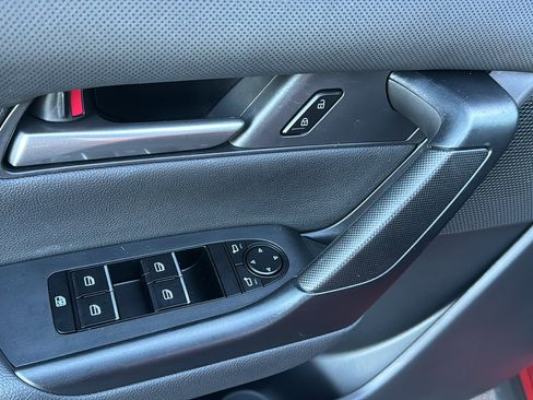 Certified 2025 MAZDA CX-50 AWD 2.5 S w/ Premium Package image 12