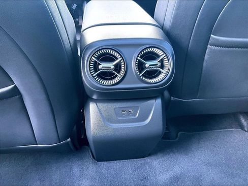 Used 2024 Chevrolet Blazer EV LT AWD/4WD image 29