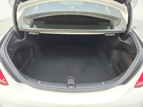 Used 2015 Mercedes-Benz C 300 4MATIC Sedan image 34