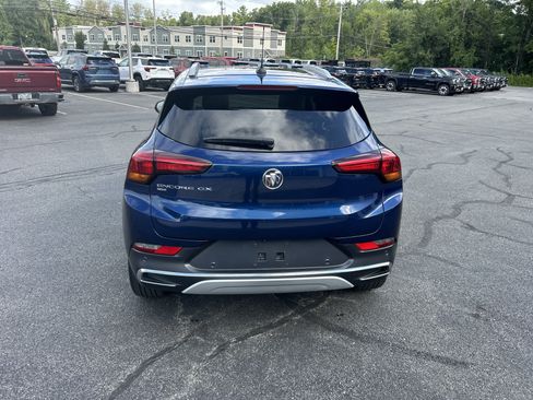 Used 2022 Buick Encore GX Essence w/ Advanced Technology Package AWD/4WD image 4