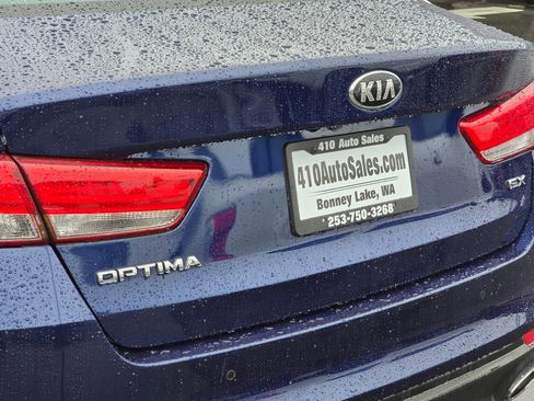 Used 2018 Kia Optima EX image 9