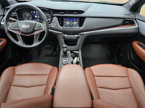 Used 2024 Cadillac XT5 Premium Luxury w/ Technology Package image 19