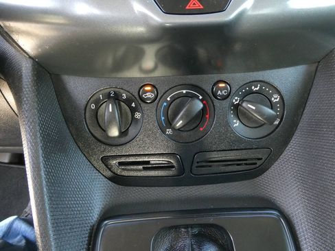 Used 2016 Ford Transit Connect XL FWD image 19