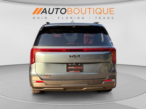 Used 2026 Kia Carnival SX Prestige FWD image 4