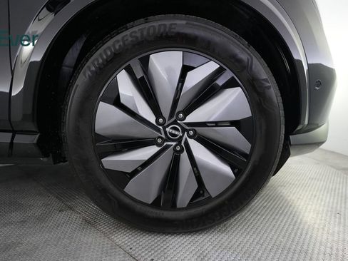 Used 2024 Nissan Ariya AWD image 20