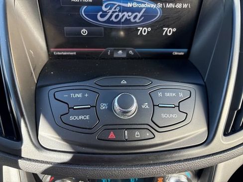 Used 2014 Ford Escape SE w/ Equipment Group 201A image 18