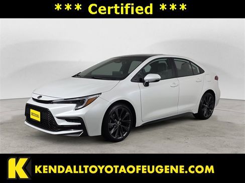 Certified 2025 Toyota Corolla XSE image 1