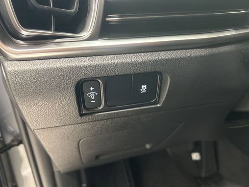 New 2025 Kia Sorento S image 11