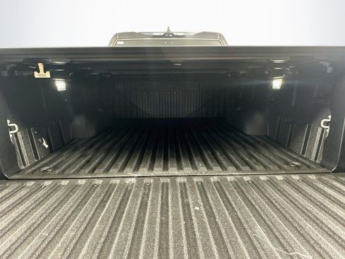 Used 2024 Toyota Tundra Limited AWD/4WD image 29