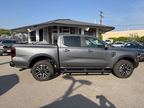 Used 2024 Ford Ranger Lariat w/ Trailer Tow Package image 8