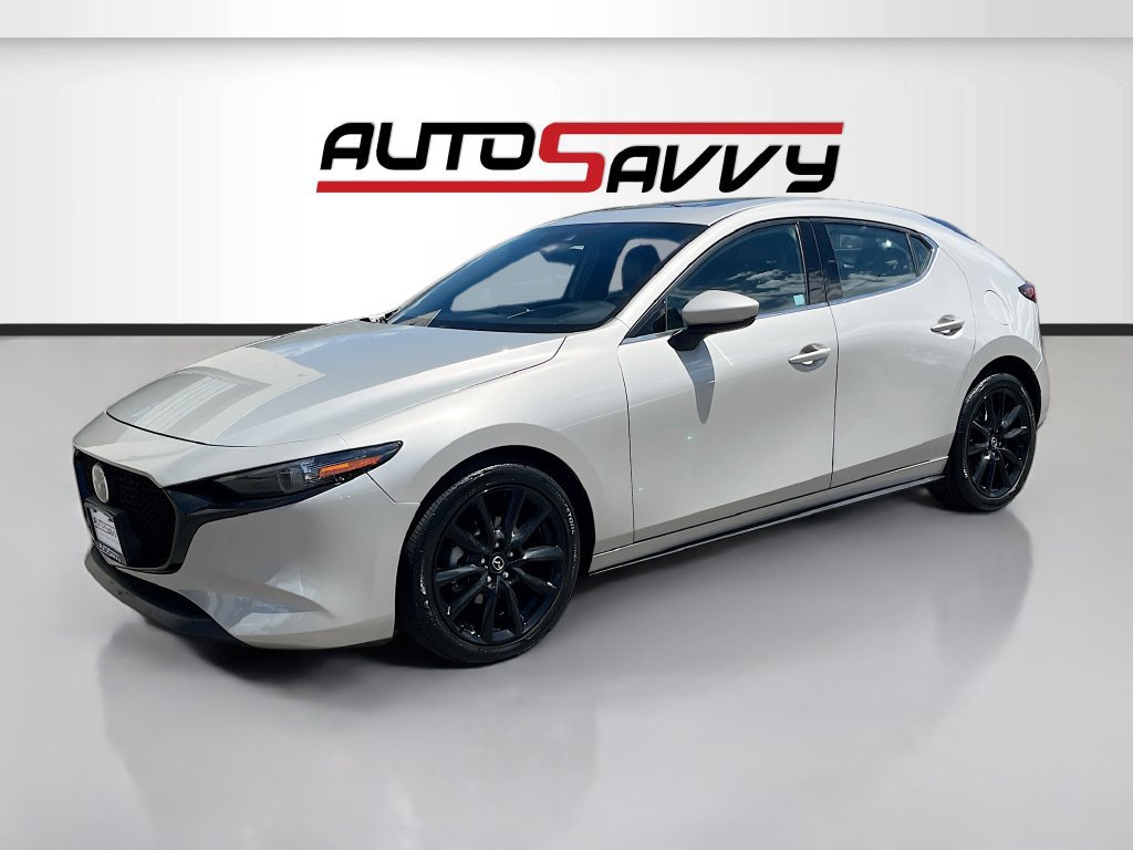 Used 2022 MAZDA MAZDA3 s FWD image 3