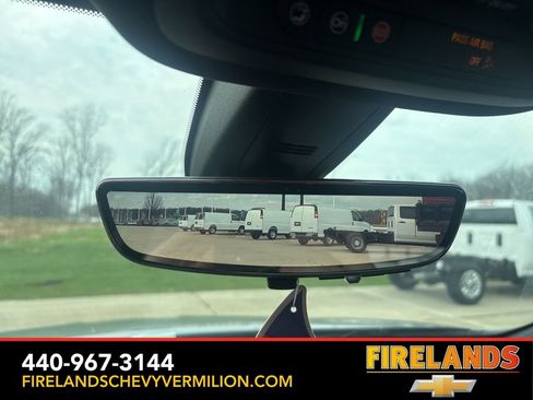 Used 2023 Chevrolet Traverse Premier w/ LPO, Floor Liner Package image 31