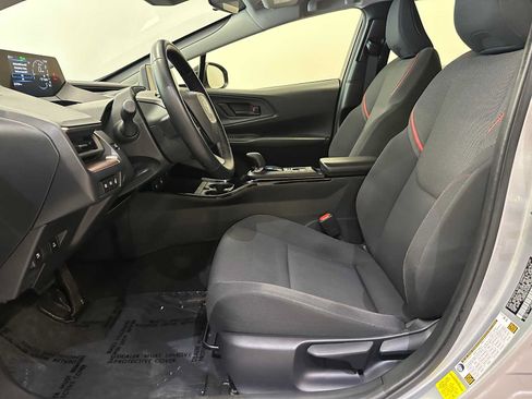 Used 2024 Toyota Prius Prime FWD image 20