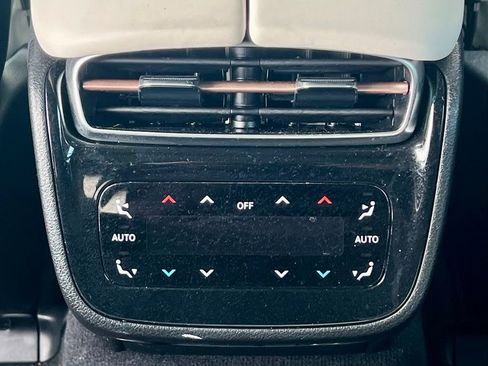 Certified 2024 Mercedes-Benz EQS 580 4MATIC Sedan image 27