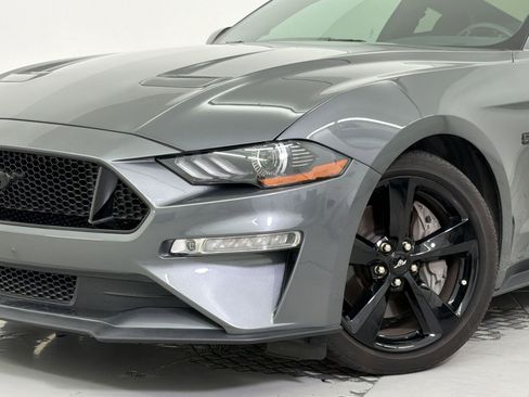 Used 2022 Ford Mustang GT Premium w/ Equipment Group 401A RWD image 11