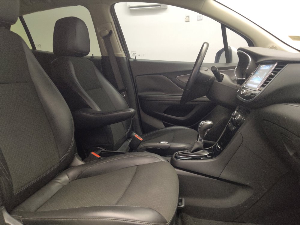 Used 2019 Buick Encore Preferred FWD image 21