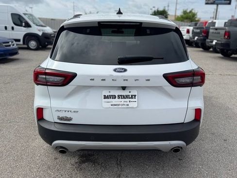 Used 2024 Ford Escape Active w/ Tech Pack #1 FWD image 5