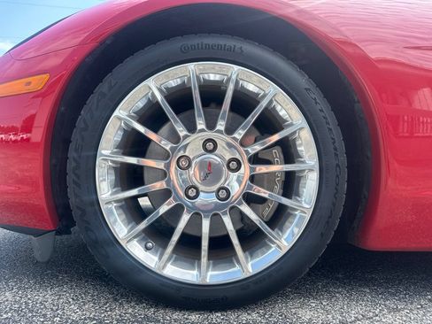 Used 2008 Chevrolet Corvette Coupe w/ Preferred Equipment Group RWD image 12
