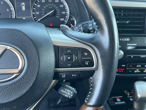 Used 2020 Lexus RX 350L FWD w/ Premium Package image 11