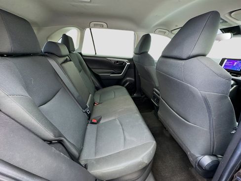 Used 2023 Toyota RAV4 LE image 18