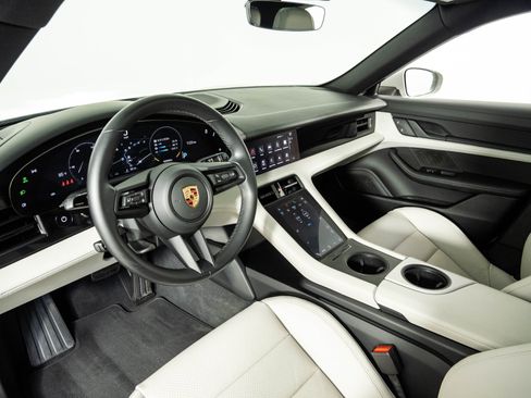 Certified 2024 Porsche Taycan RWD image 4