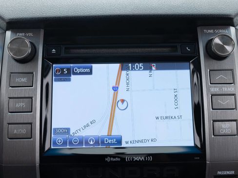 Used 2017 Toyota Tundra SR5 w/ SR5 Upgrade Package image 36