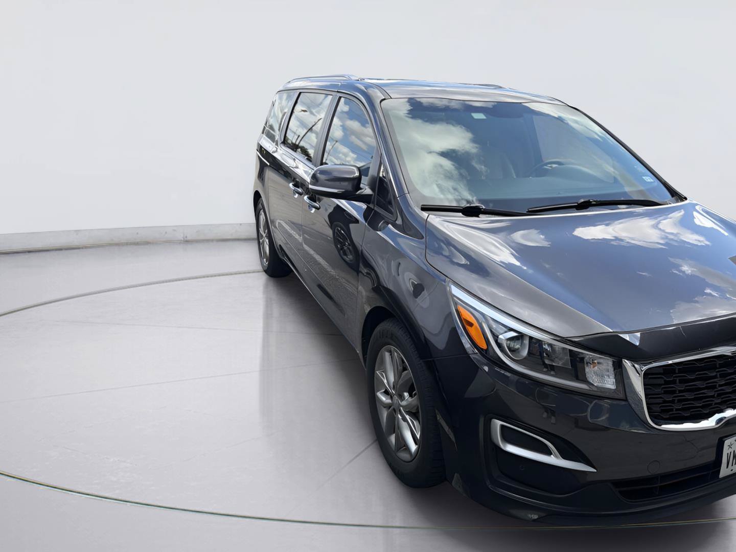 Used 2020 Kia Sedona EX FWD image 4
