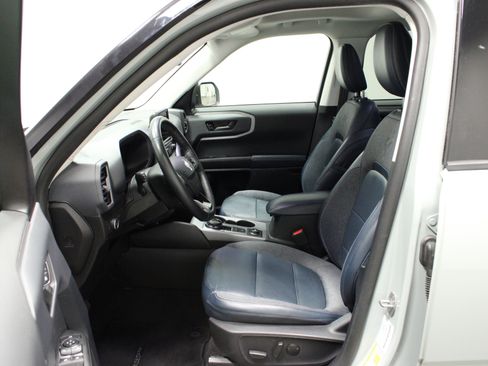 Used 2022 Ford Bronco Sport Outer Banks w/ Tech Package image 12