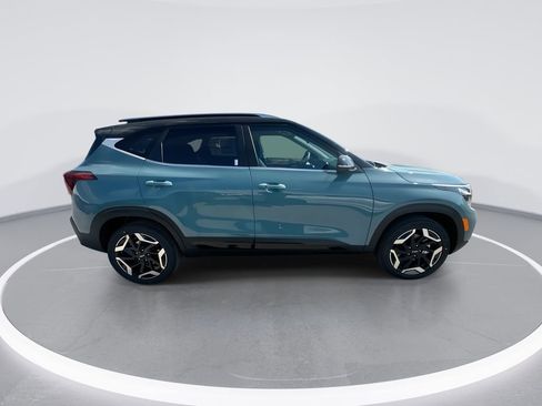 New 2026 Kia Seltos SX AWD/4WD image 9