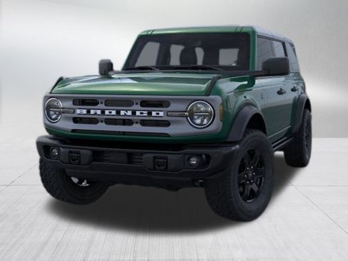 New 2025 Ford Bronco Big Bend w/ Black Diamond Package image 2