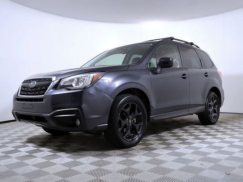 Used 2018 Subaru Forester 2.5i Premium AWD/4WD image 2