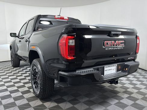 New 2026 GMC Canyon AT4 w/ AT4 Premium Package image 4