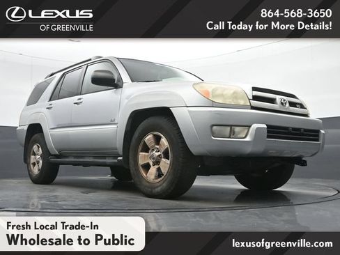 Used 2004 Toyota 4Runner SR5 RWD image 10