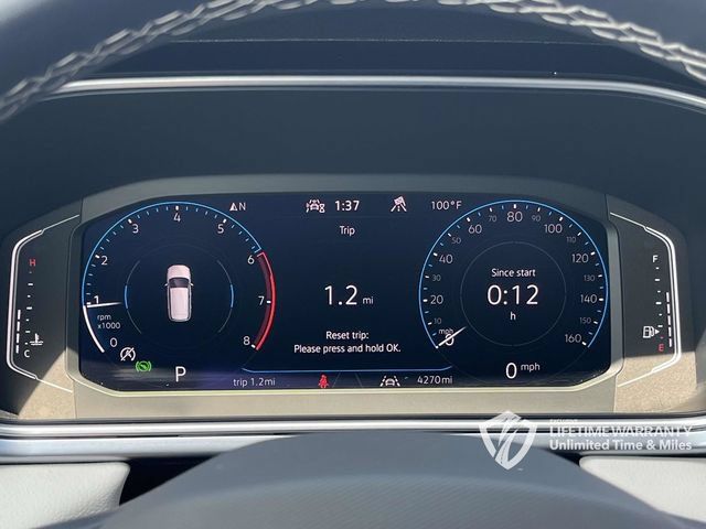 Used 2025 Volkswagen Taos SEL AWD/4WD image 41