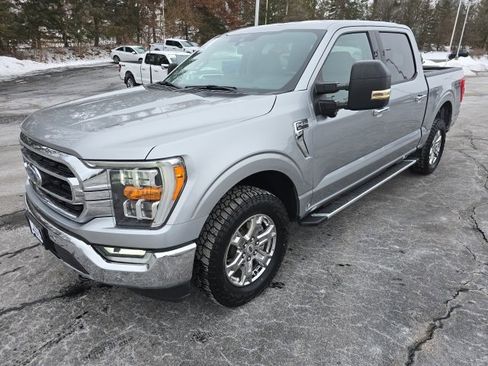 Certified 2022 Ford F150 XLT w/ Equipment Group 302A High image 3