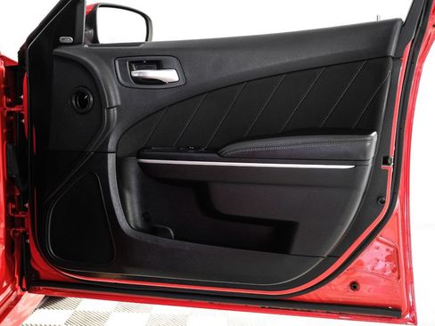 Used 2022 Dodge Charger R/T w/ Performance Handling Group RWD image 44